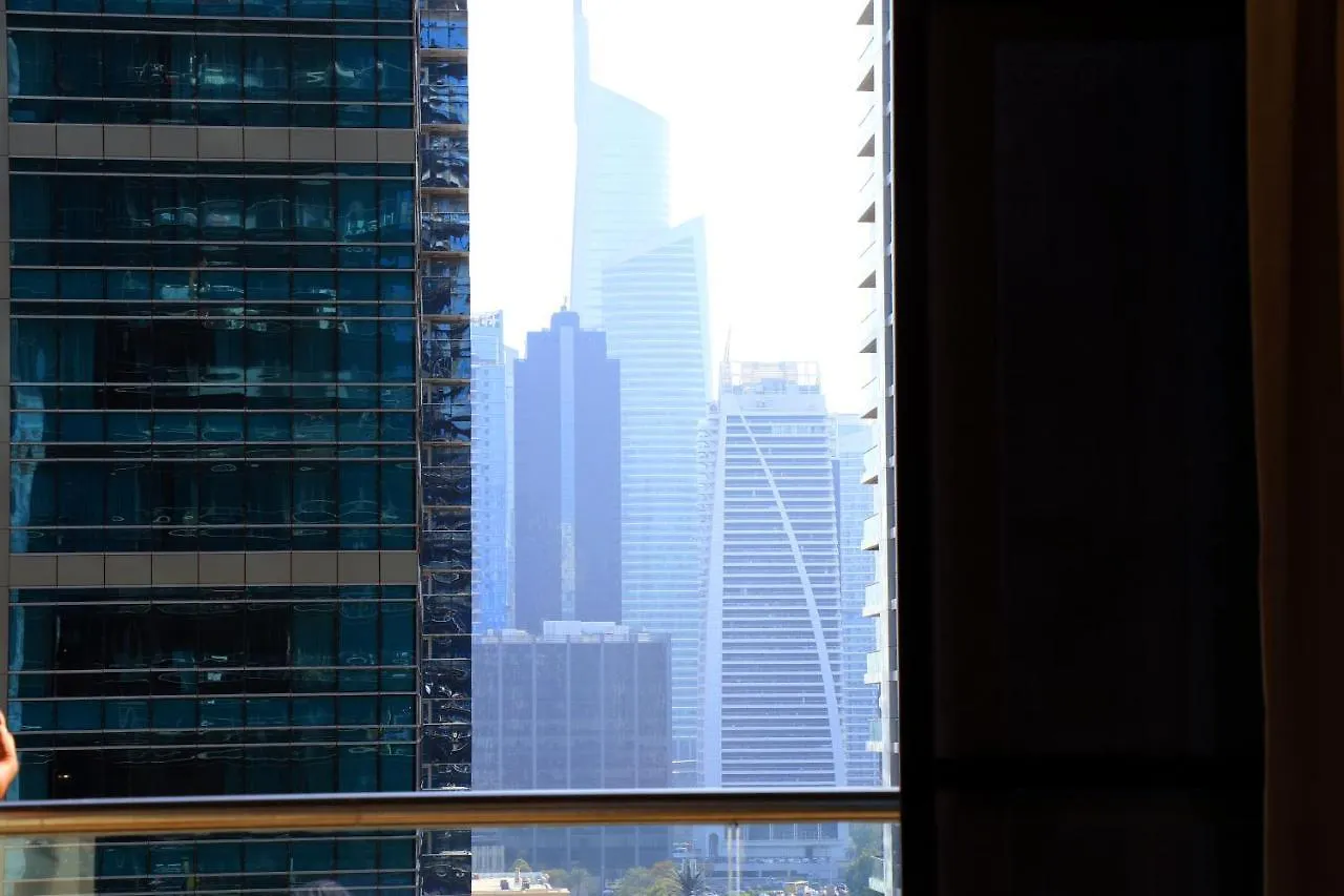 Apartment Cosmos Living Spacious With Balcony Gcv1 Dubai United Arab Emirates