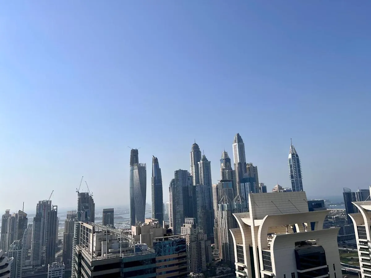 Cosmos Living Spacious With Balcony Gcv1 Dubaj