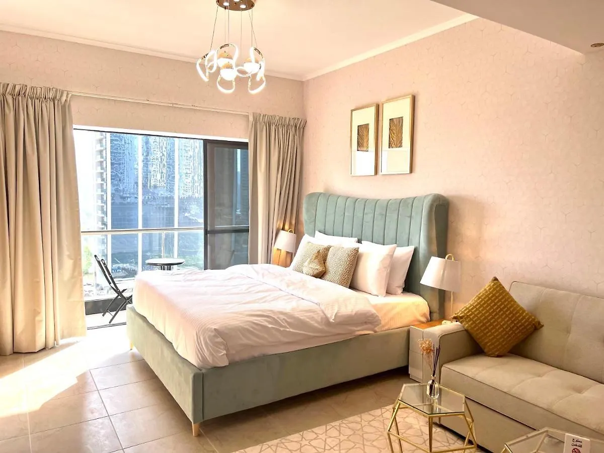 Cosmos Living Spacious With Balcony Gcv1 Dubaj
